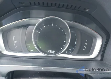 2015 Volvo V60 Cross Country T5 from USA, damaged, VIN YV4612HK3F1002012